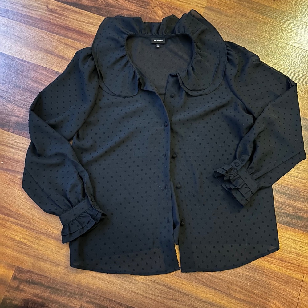 Who What Wear Black Swiss Dot Ruffle Collar Long‎ Sleeve Blouse - Medium
